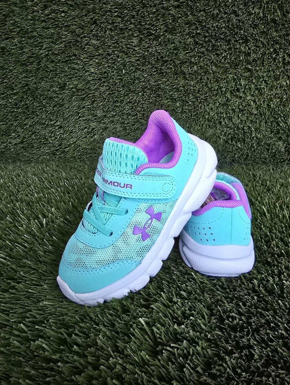 Under Armour Assert Vlll Alternative Closure